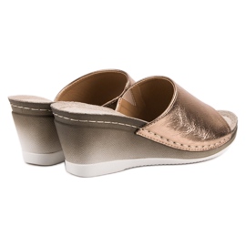 VINCEZA Wedge Sandals golden 2