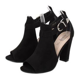 Pumps with an open finger black 368-2 Black 2