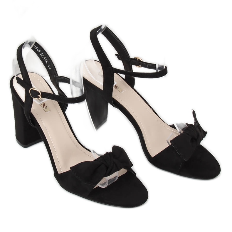 Black sandals on the post GH1508 Black 1