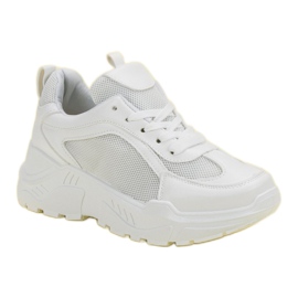 Women's sports shoes white 1