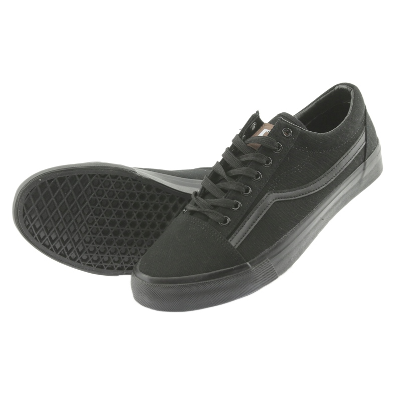 Black DK AlaVans tied sneakers 4