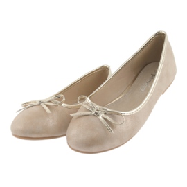 American Club LU17 beige ballerinas for girls golden 3