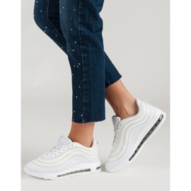 Fashionable Sports Shoes white 1