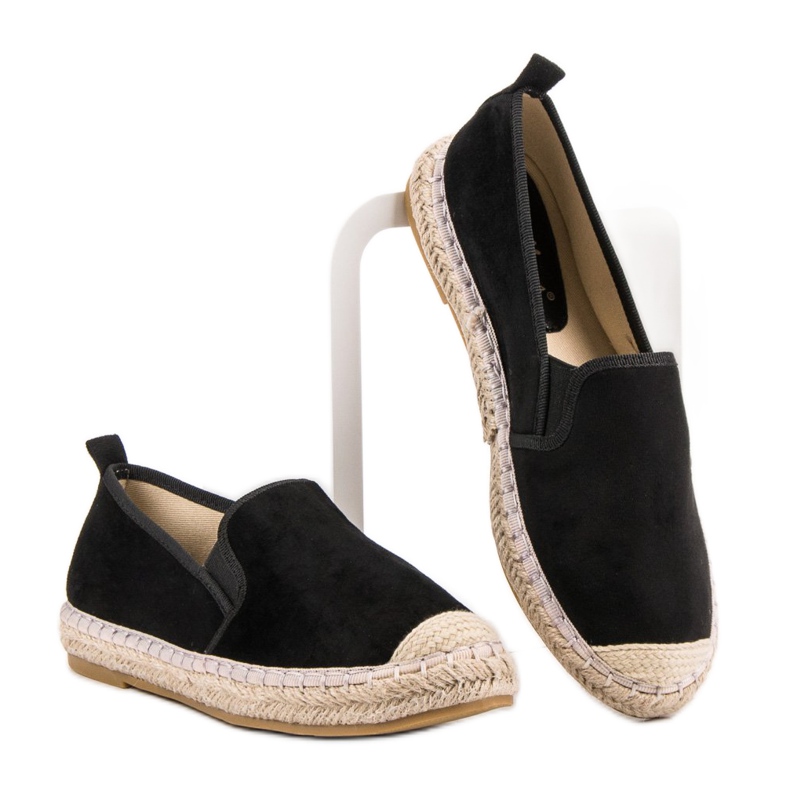 Fama Black Slipons 2