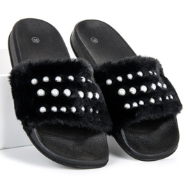 Slippers With Fur And Pearls black 1