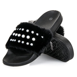 Slippers With Fur And Pearls black 2