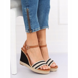 Black sandals on a wedge heel 9068 Black brown 2