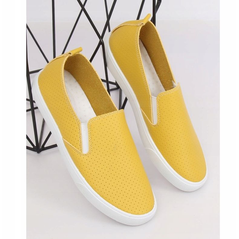 Yellow slip-on sneakers WD010-4 Yellow 1
