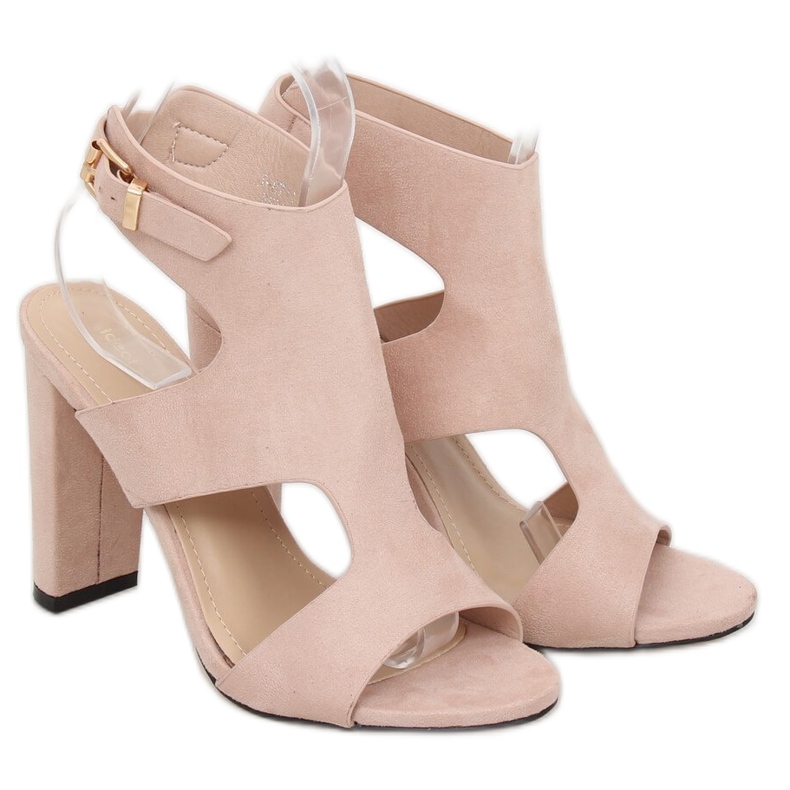 Sandals on the post J-8711 Beige 1