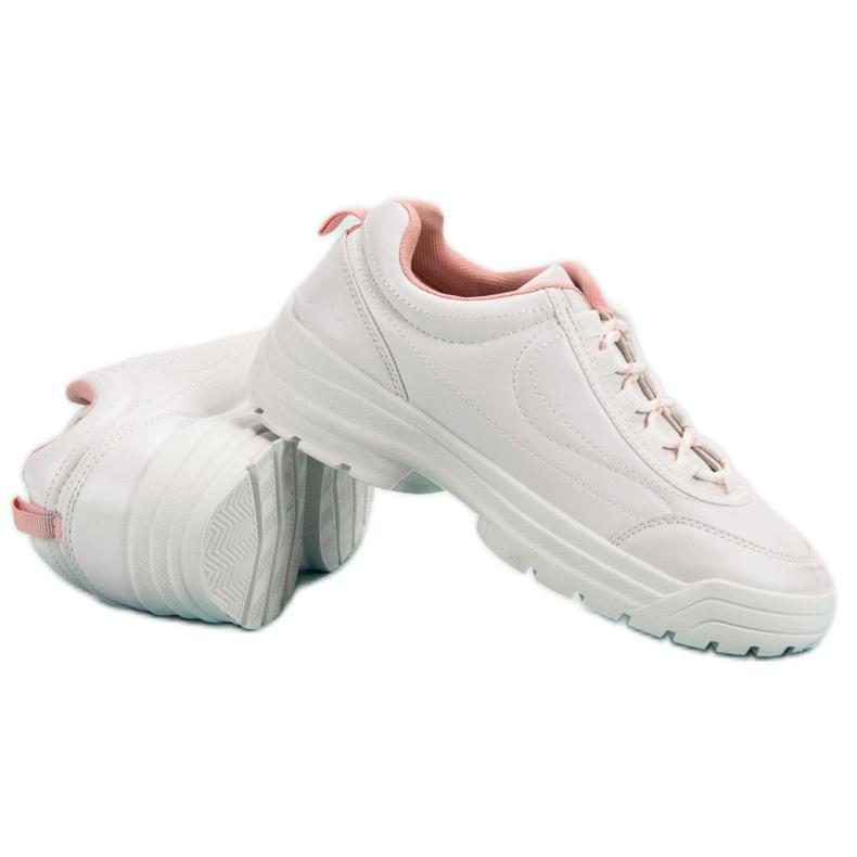 Women's sports shoes white 1