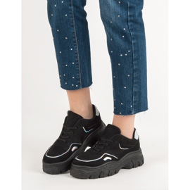 Fashionable Black Sneakers 2 Fashionable Black Sneakers 2