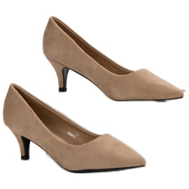 Nio Nio Low Beige Heels 2