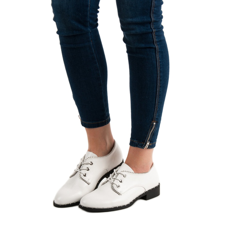 Groto Gogo Low-heeled shoes white 2