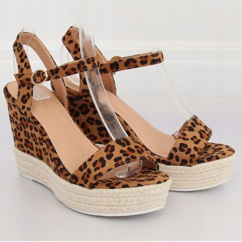 Sandals on the wedge heel leopard JS-2952 Leopard brown 2