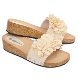 Beige slippers with flowers S63 Beige 1