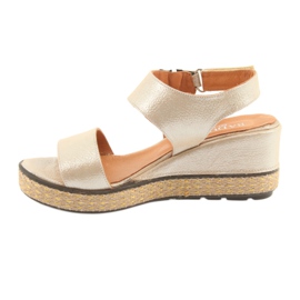 Wedge sandals Badura 4750 golden cappuccino 2 Wedge sandals Badura 4750 golden cappuccino 2