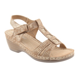 Comfortable women's sandals DK golden beige brown 1 Comfortable women's sandals DK golden beige brown 1