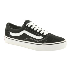 Old Skool Vans black white 1