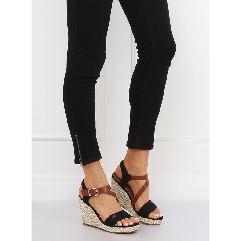 Black BL-360 Black wedge sandals 2