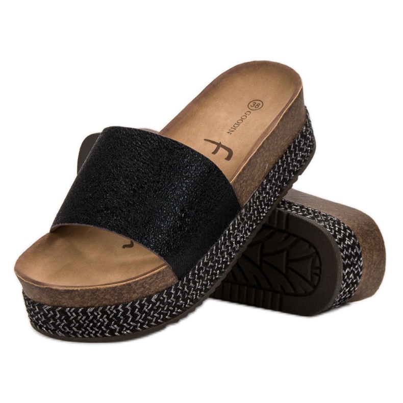 Goodin Slippers On The Platform black 2