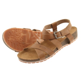 Big Star Women's camel sandals 274A010 brown 4