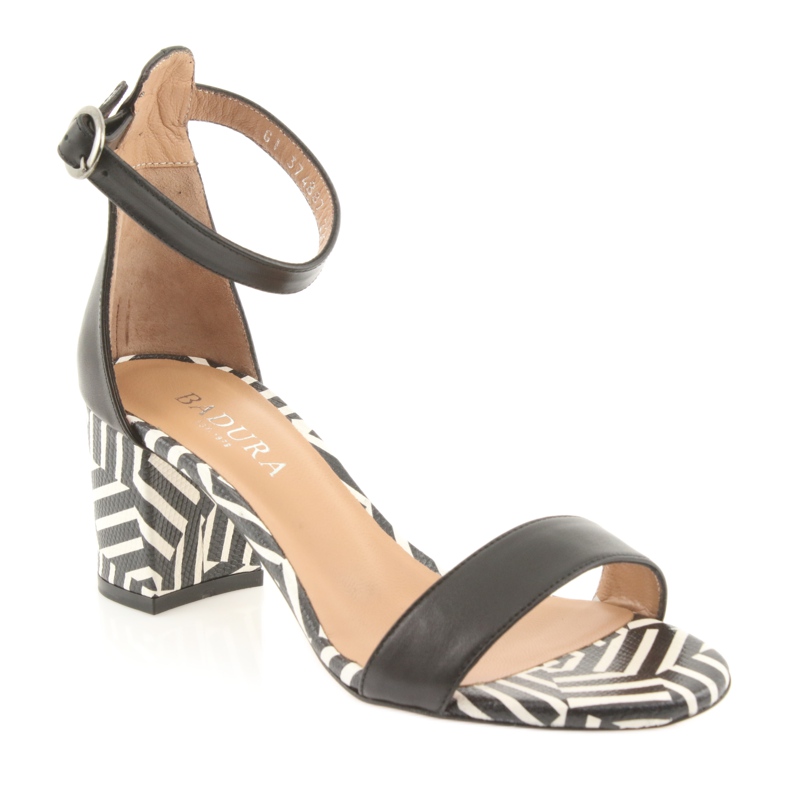 Geometric sandals on the Badura 4887 post white black 1