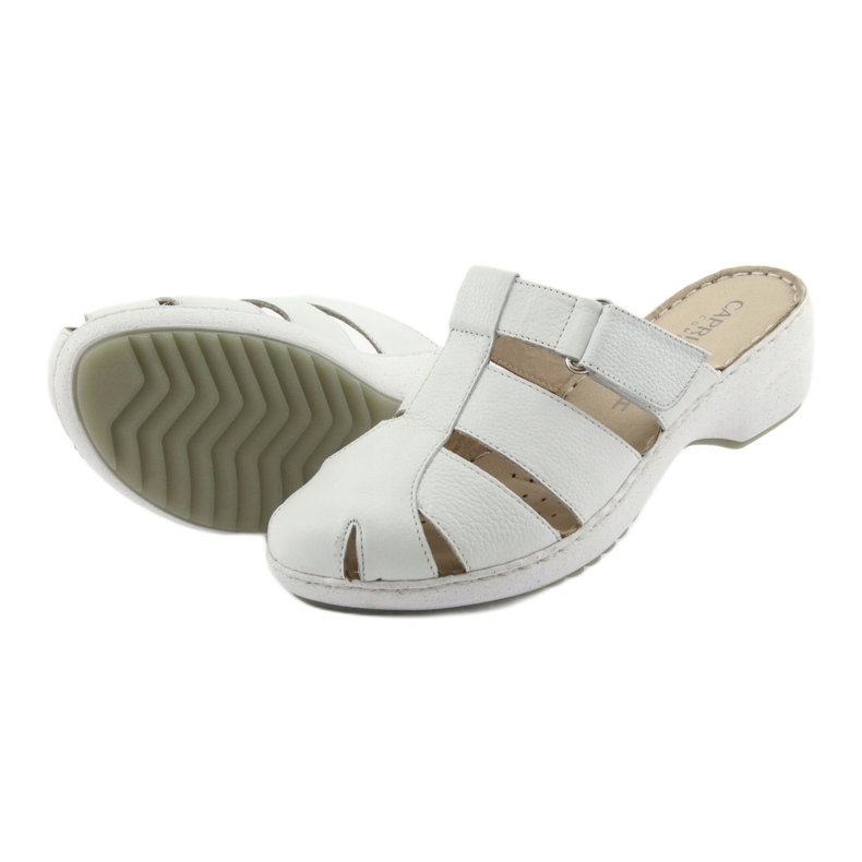 Women's wedge slippers Caprice 27353 white 4