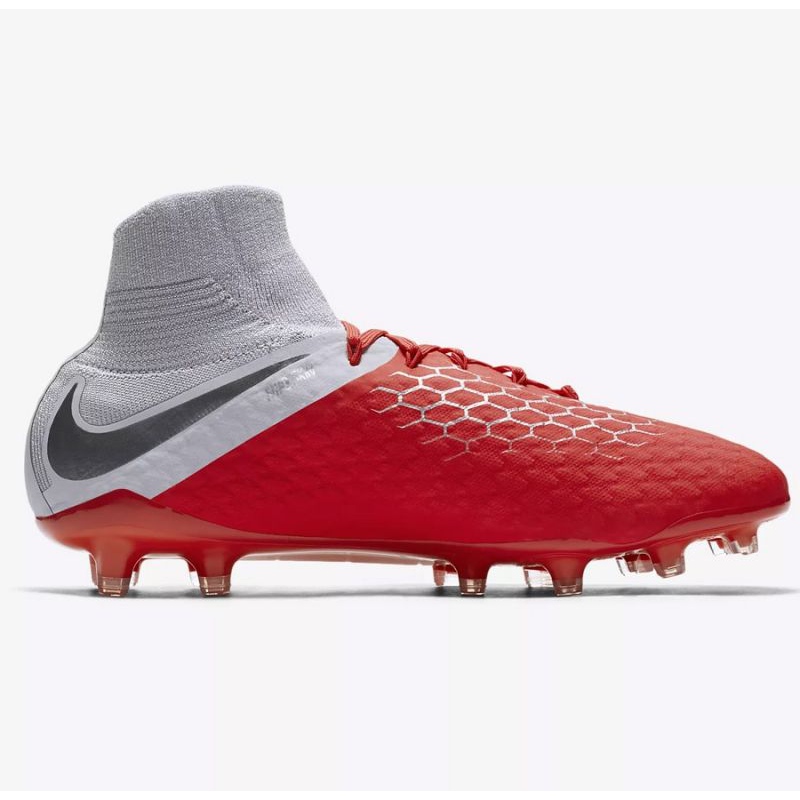red hypervenom boots