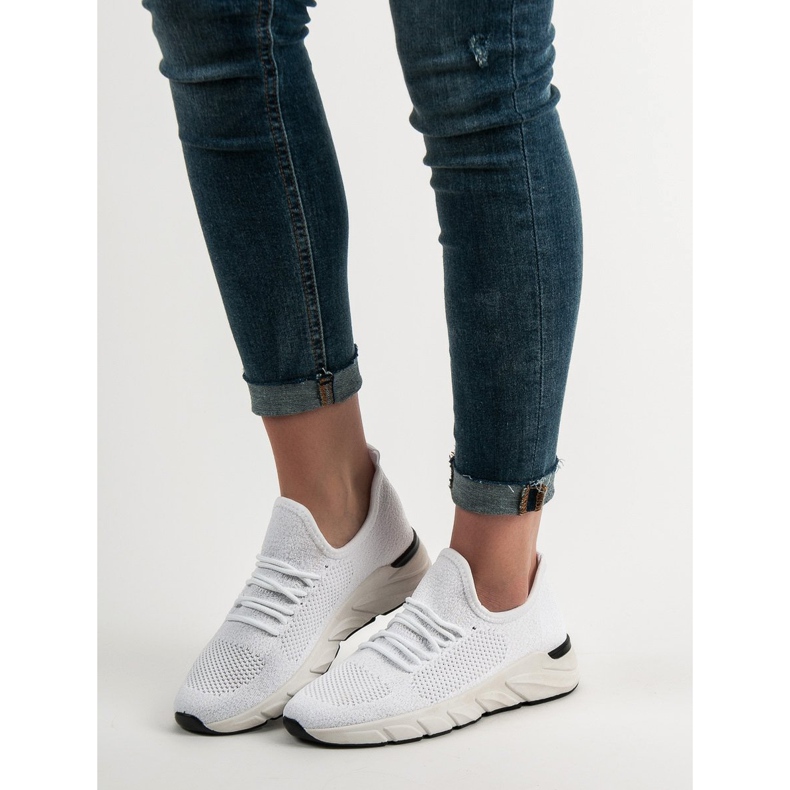 SHELOVET Airy Sports Shoes white 1