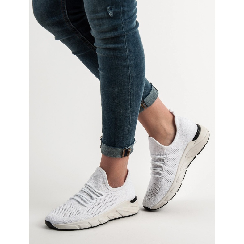 SHELOVET Airy Sports Shoes white 2