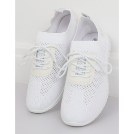 White sports shoes B111-12 White 1