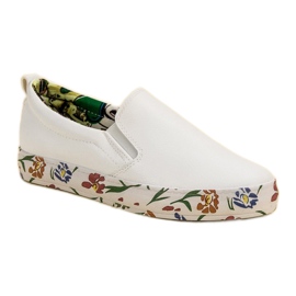 Groto Gogo Fashionable Slipons white 1 Groto Gogo Fashionable Slipons white 1