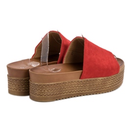 Queen Vivi Slippers On The Platform red 1