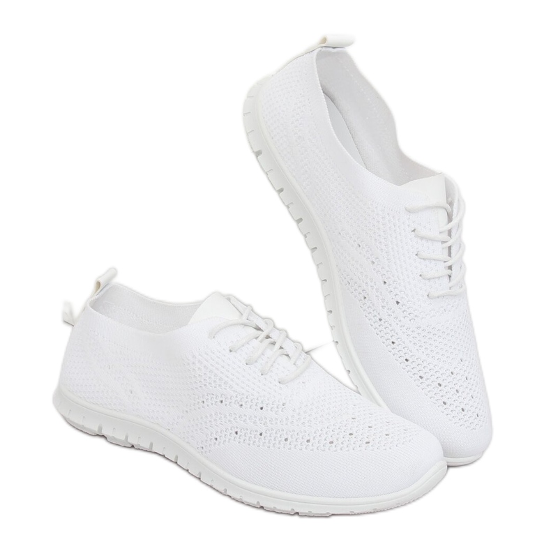 White BO-2 White sports shoes 1