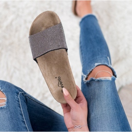 Evento Slippers With Crystals grey 1