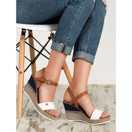 Goodin Fashionable sandals white brown 2