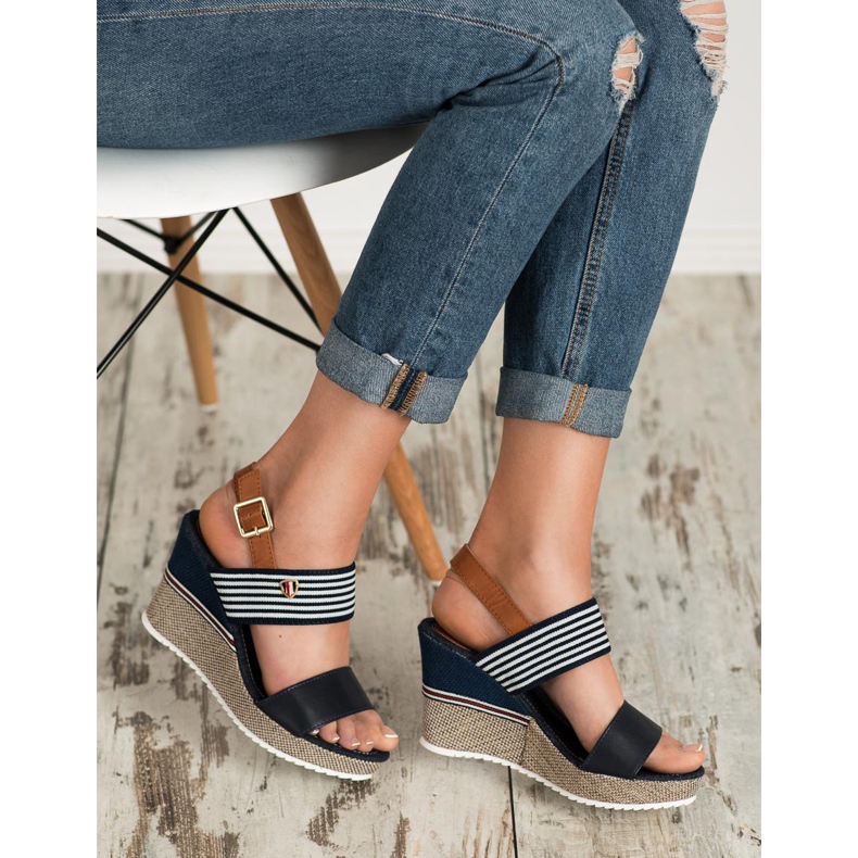 Goodin Sailor's sandals on a wedge white brown blue multicolored 1