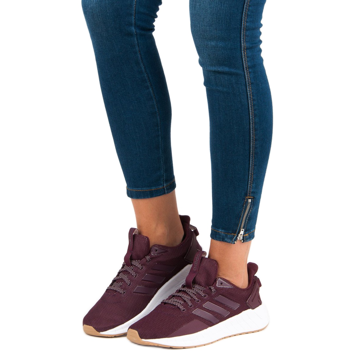 Adidas questar 2025 ride red