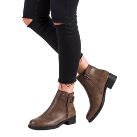 Ideal Shoes Brown boots on a flat heel black 2