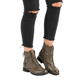 Kayla Green Rock Boots 2