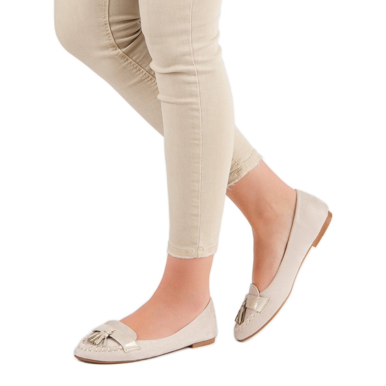 Small Swan Loafers with fringes brown 1