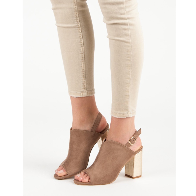 Built Sandals On A VINCEZA Bar brown 1