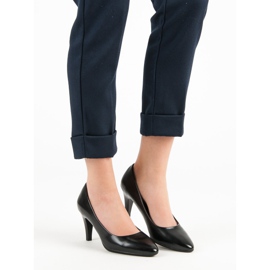 Vinceza Classic Black Pumps 2 Vinceza Classic Black Pumps 2