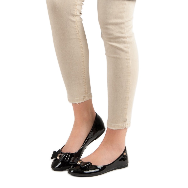 Lacquered ballerinas with a bow VINCEZA black 2 Lacquered ballerinas with a bow VINCEZA black 2