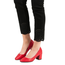 Ideal Shoes Classic Red Pumps 1
