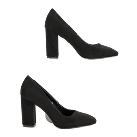Sweet Shoes Suede Pumps On A Pillar black 1