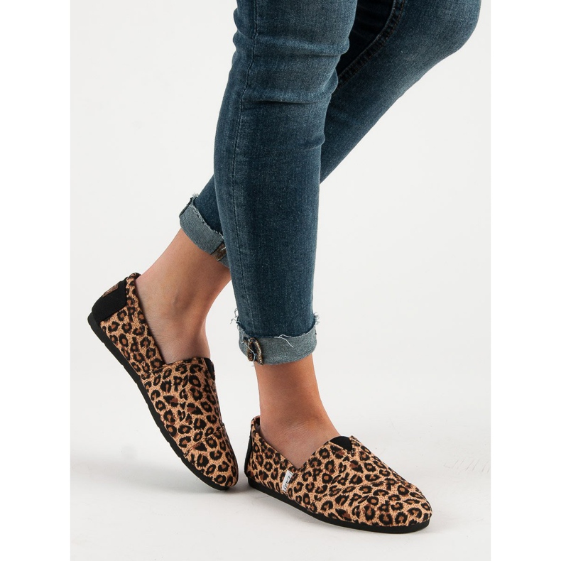 L. Day Spotted Slipons brown 1