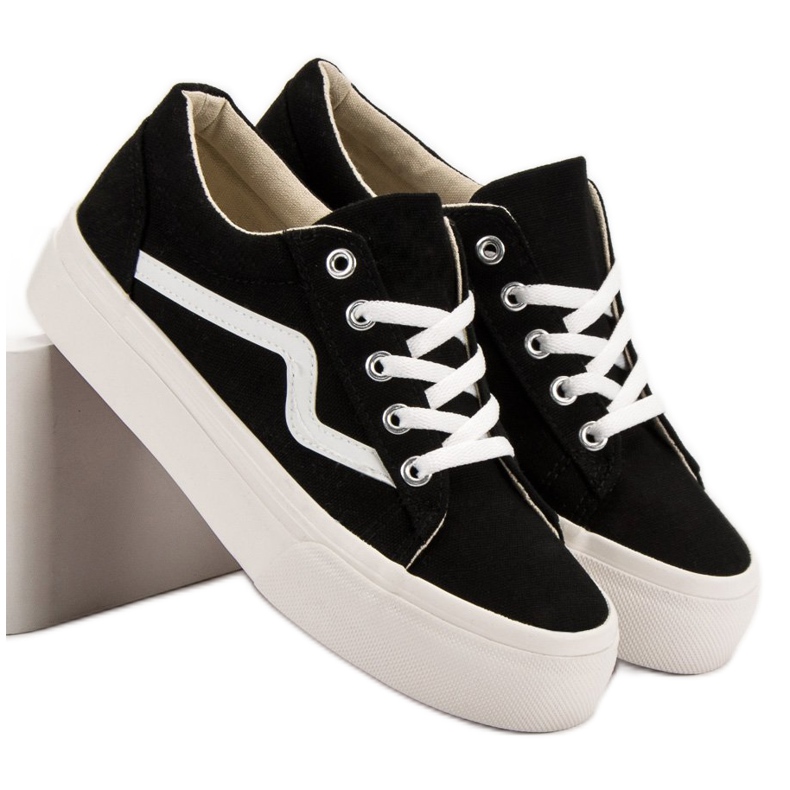 Kylie Fashionable Black Sneakers 1