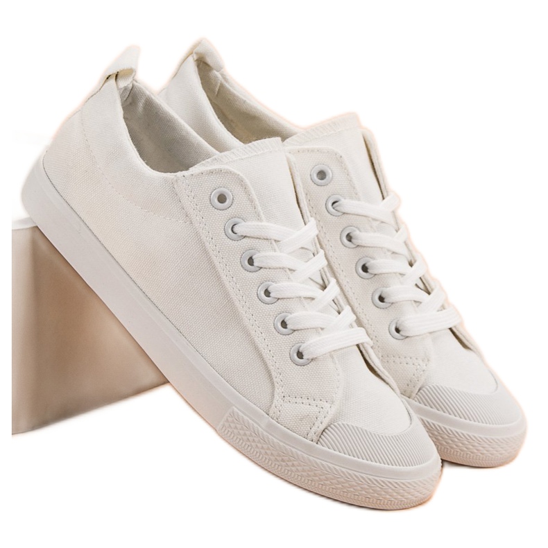 Low White Sneakers 2