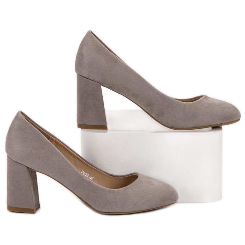 Super Mode Pumps On A Pillar grey 2